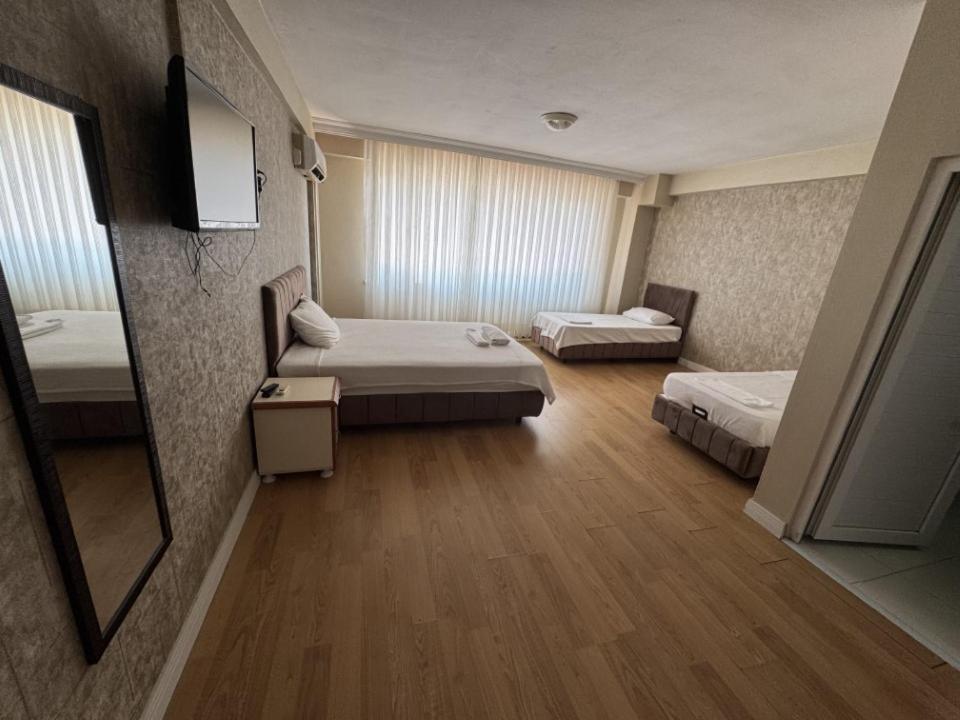 فضای داخلی esen otel در آنتالیا - تصویر ۳
