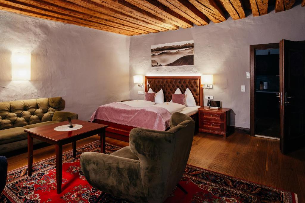 Altstadt Hotel Stadtkrug - 