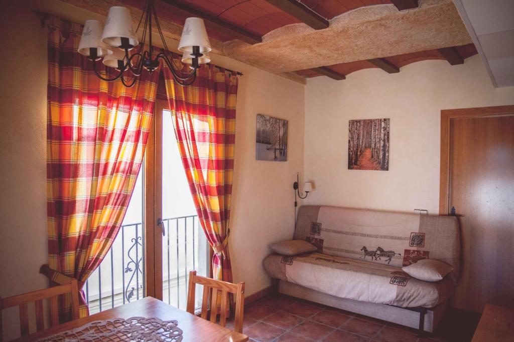 La Vall de Silvestre - Apartment With Balcony