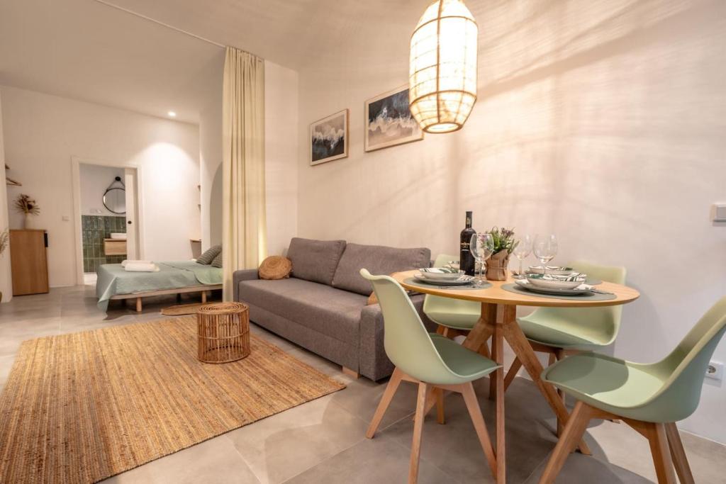 PepeFlats - Eco Mediterranean Junior and terrace - Pepe 3
