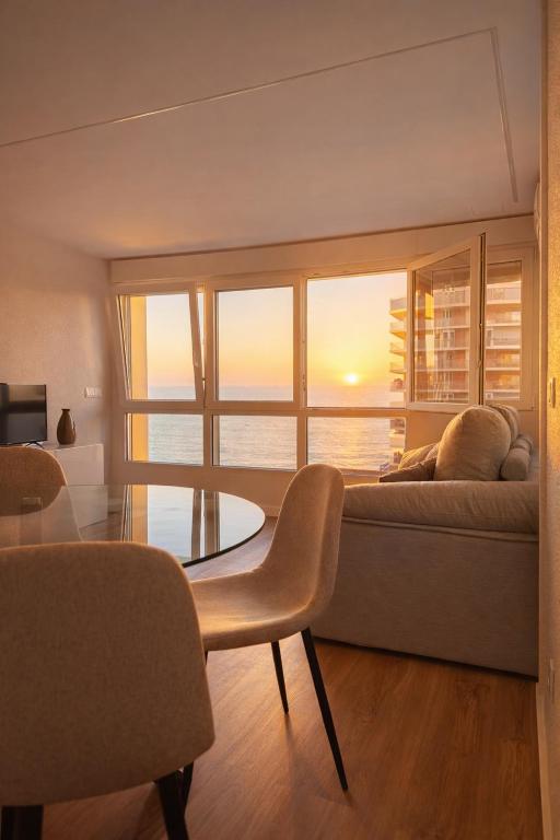 Apartamento nuevo frente al mar en Alicante