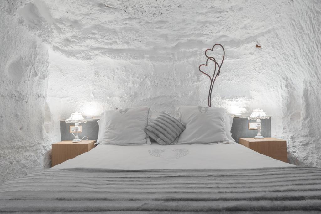 reservar hotel en Valtierra