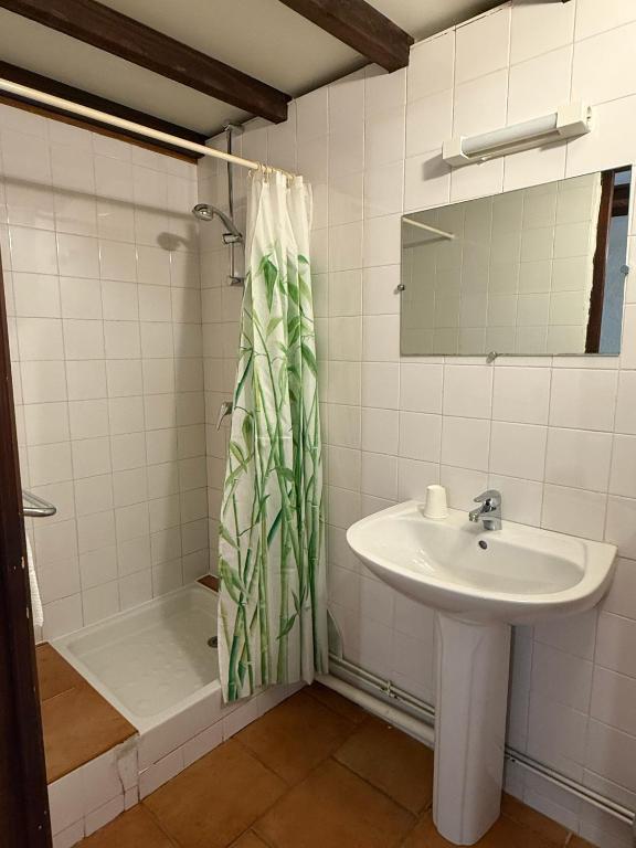 Maison des Cévennes - Double Room With Private Bathroom