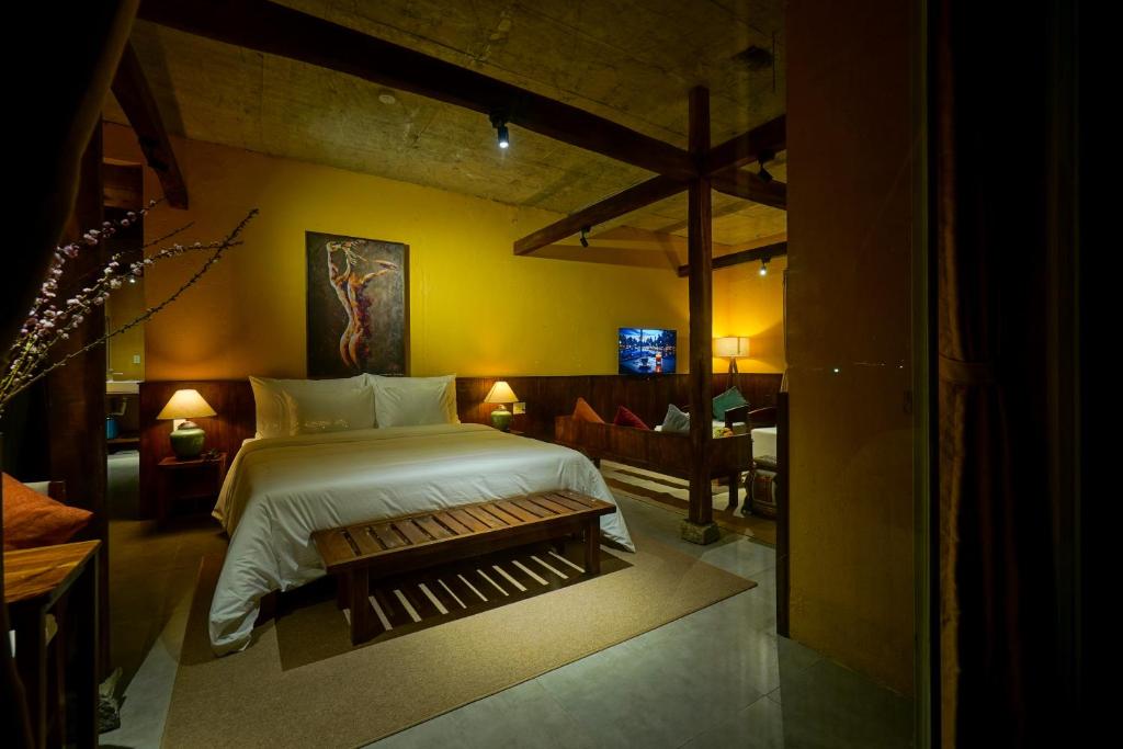 Suite Có Giường Cỡ King Và Bồn Tắm Spa