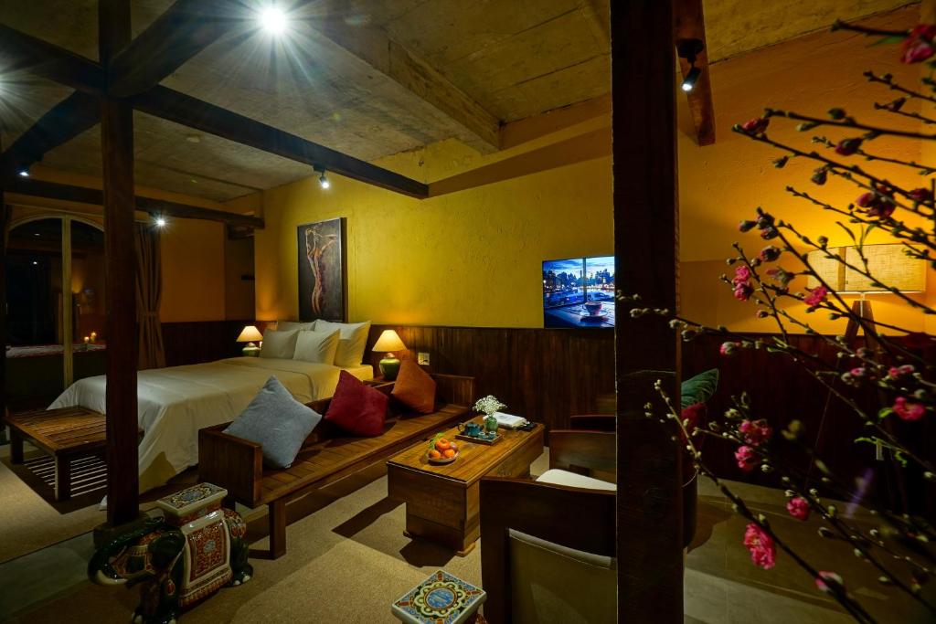 Suite Có Giường Cỡ King Và Bồn Tắm Spa
