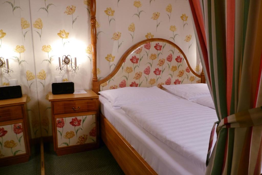 Hotel Hohenstauffen - 10