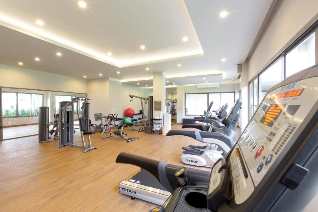 Fitness centrum a/nebo fitness zařízení v ubytování X10 Khaolak Resort