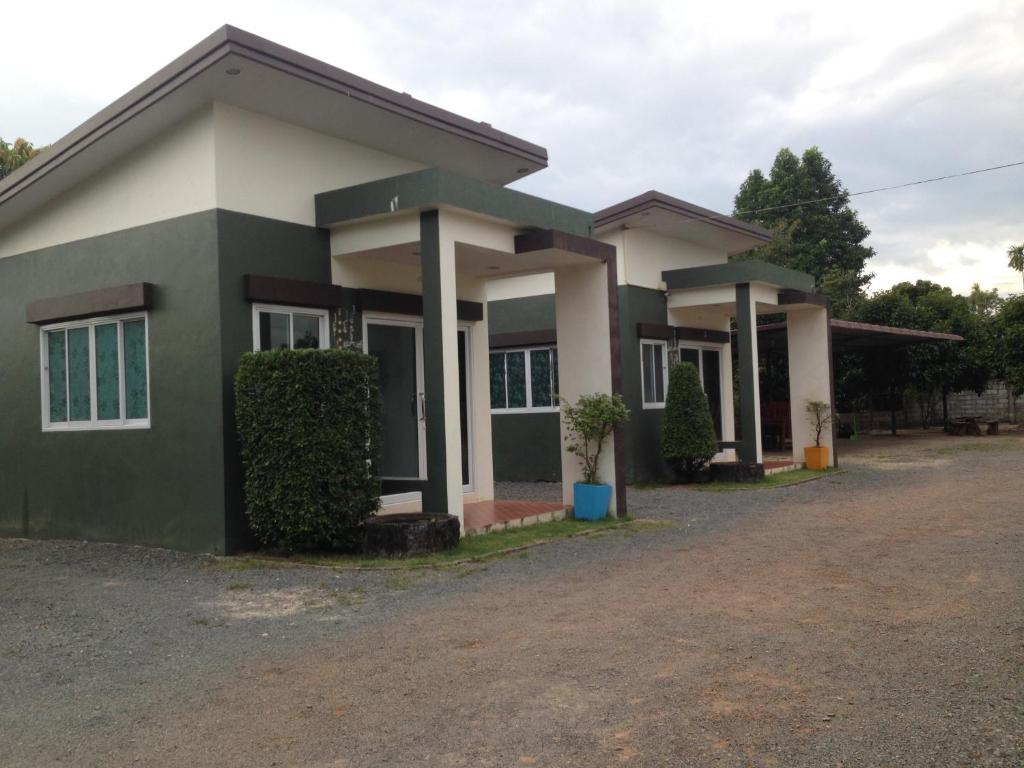 Bai Pai Resort - Housity