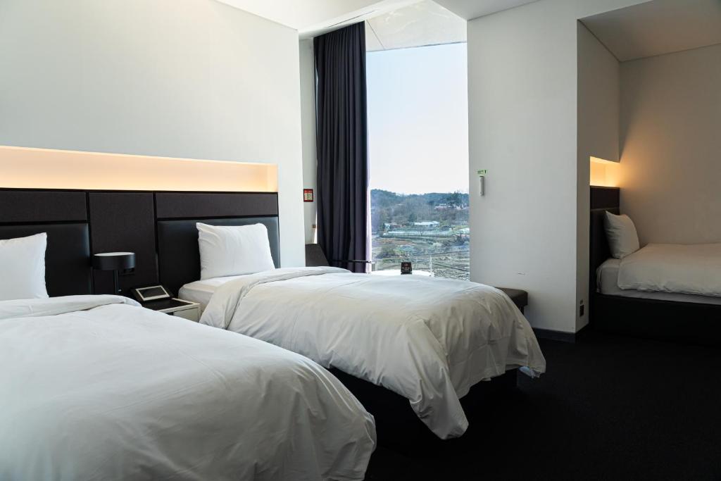 Hotel ORA Incheon photo