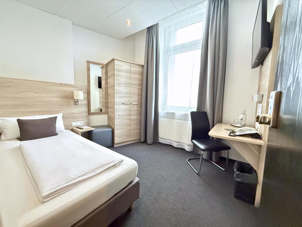 Hotel Hohenstaufen - Business Single Room