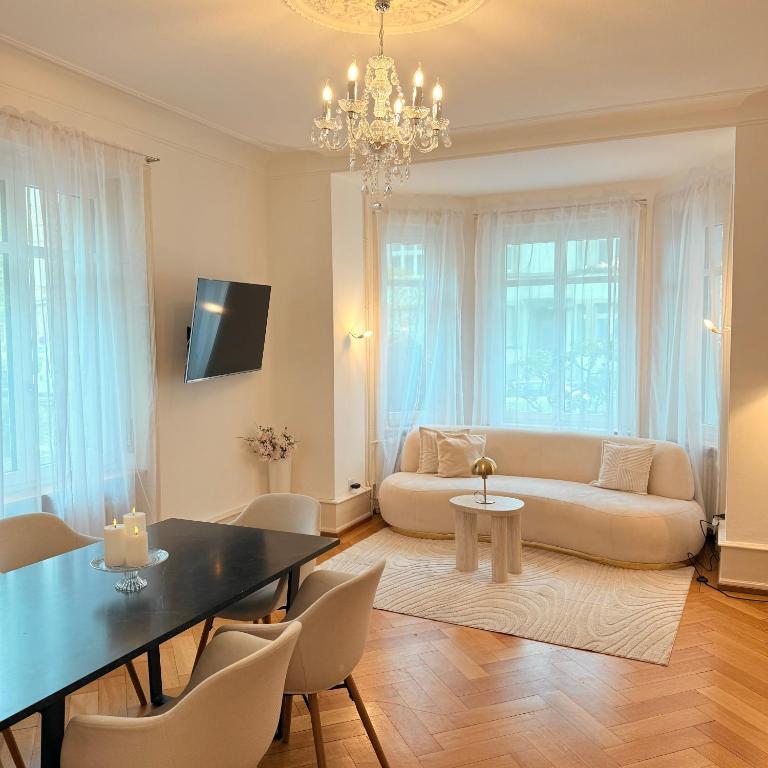 Design 3BR Apartment for 6 - Central Basel