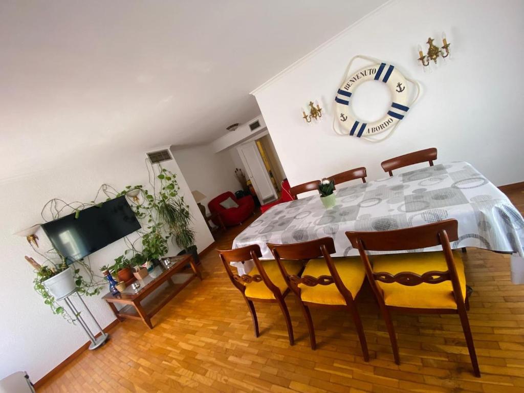 PortAventura and Ferrari Land, Apartment with pool