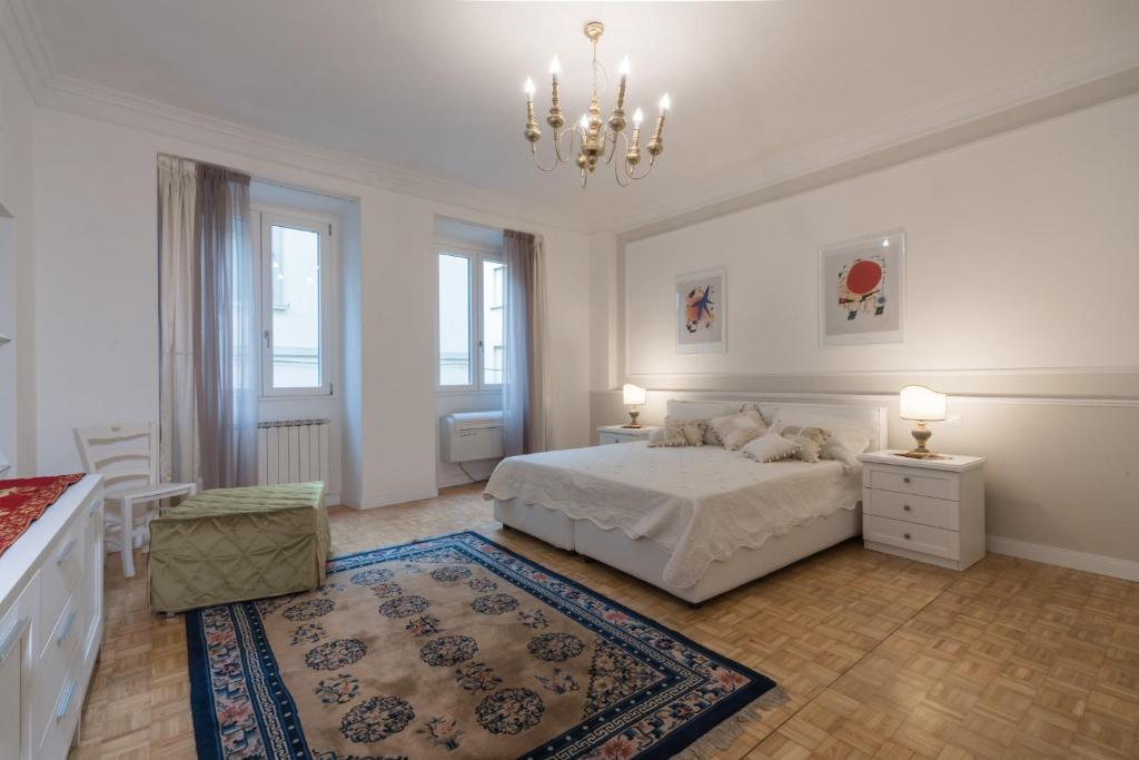 Bargello Apartment With Two Bedroom