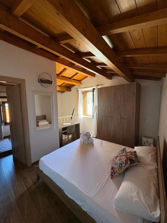 Sanadora Affittacamere Olistico - Suite Familiar