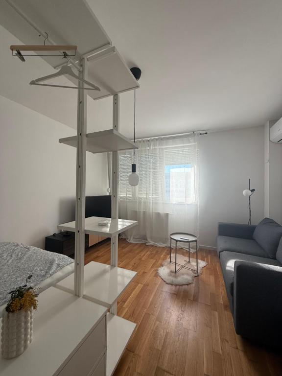 Modern Arena Zagreb Studio - Free Parking - Full Amenities