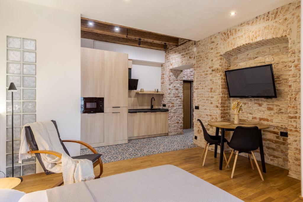 InshiApartments on Rynok Square 18 photo 4