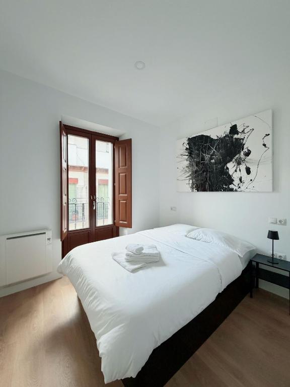 L - Habitación luminosa en el Centro de Madrid