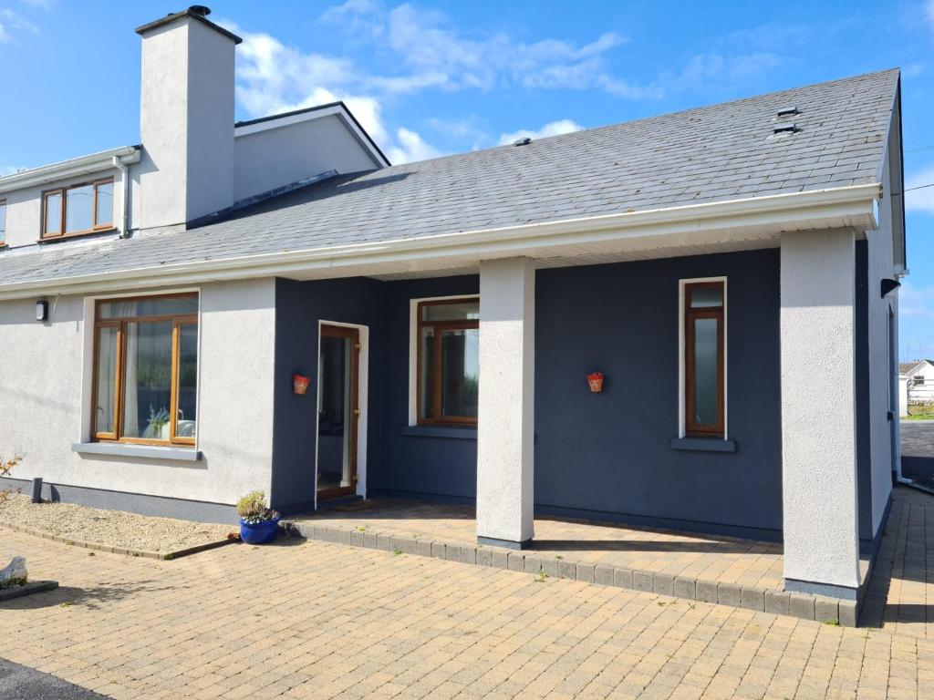Gallery image of Judys in Spiddal