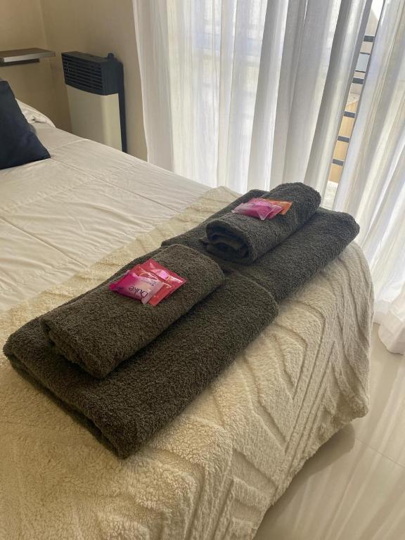 Alberti 854- departamento céntrico con cochera y balcón