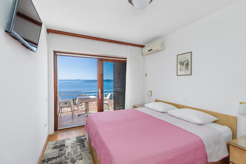 Studio Baska Voda 301c