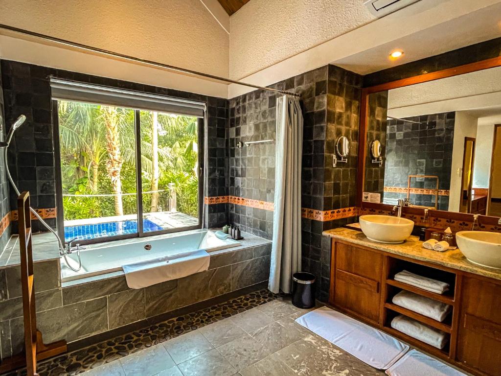 Plunge Pool Villa with Free Benefit & Spa