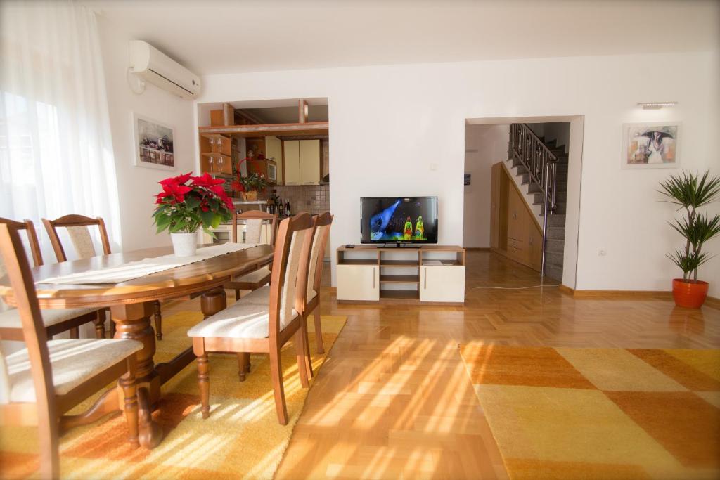 Luxury Apartments Taša - Apartamento Superior De Cuatro Dormitorios