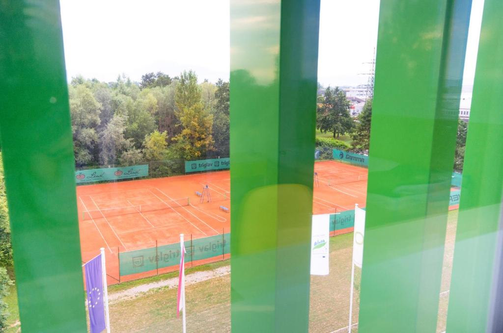 Sport Hotel Ljubljana - Resim 20