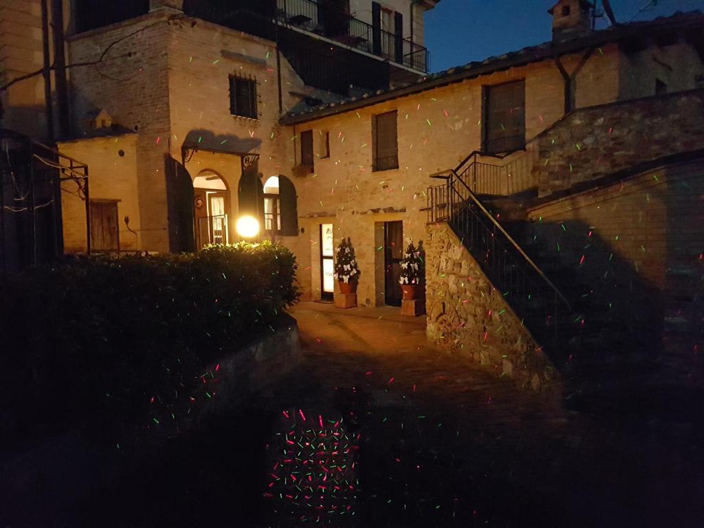 The building in which a panziókat is located