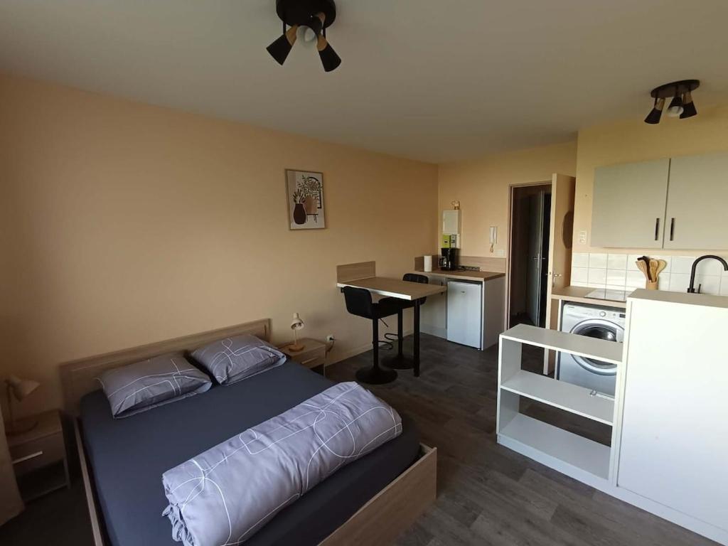 STUDIO proche Université et Hôpital 2 personnes