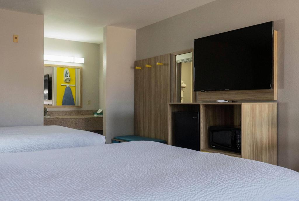 Days Inn by Wyndham San Angelo - Chambre Queen Avec 2 Lits Queen-Size - Non-Fumeurs