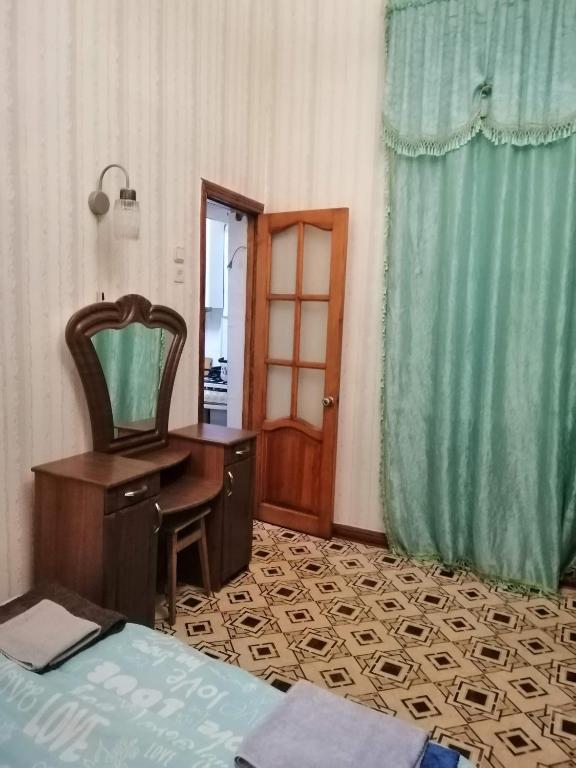Рядом с жд и привозом фото 6