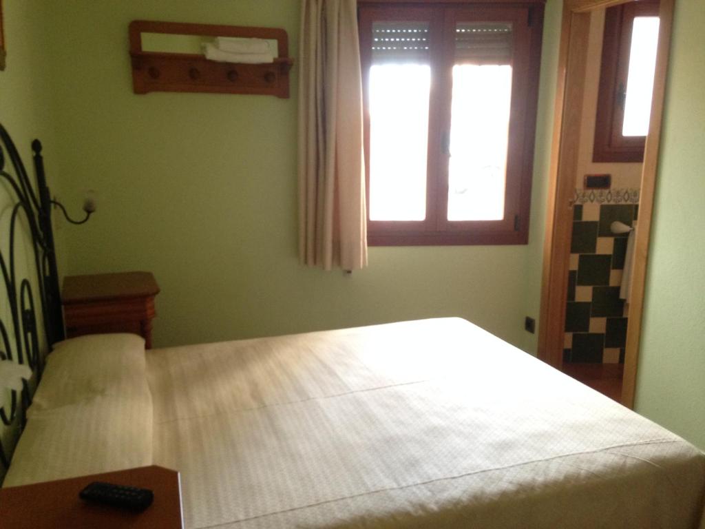Hostal Aranda - Habitación Doble - Primer Piso