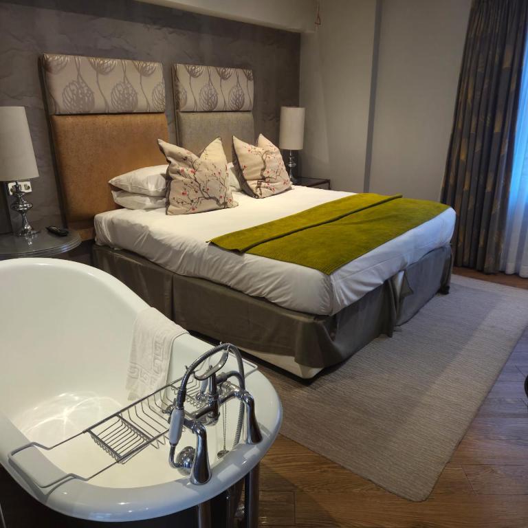 Oddfellows Chester Hotel & Apartments - 