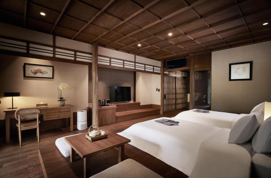 Onsen at Moncham photo 3