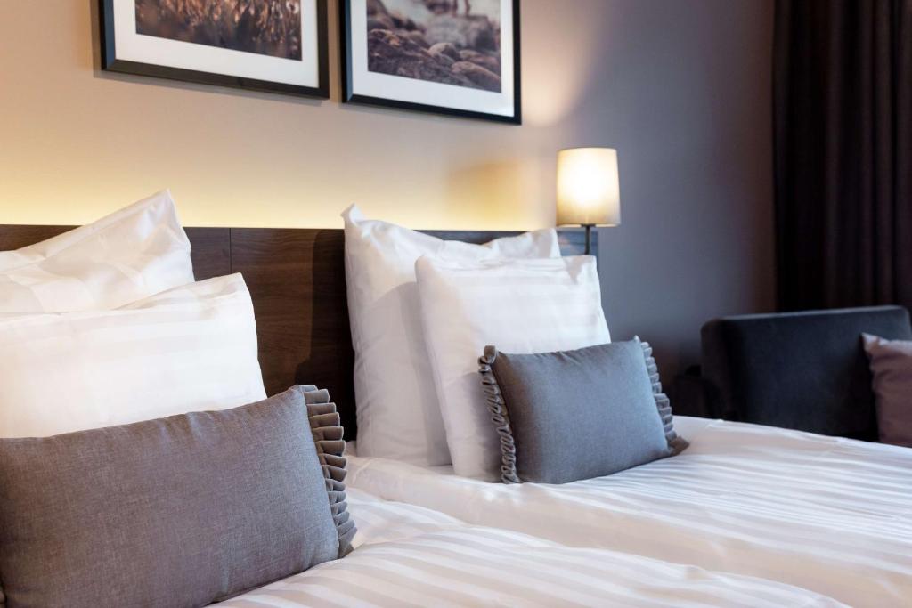 Scandic Helsinki Airport - Habitación Superior Con Cama King