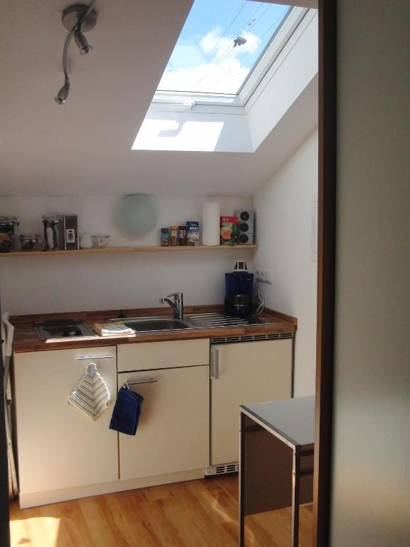 Kuchyň nebo kuchyňský kout v ubytování Apartment Kobellstrasse