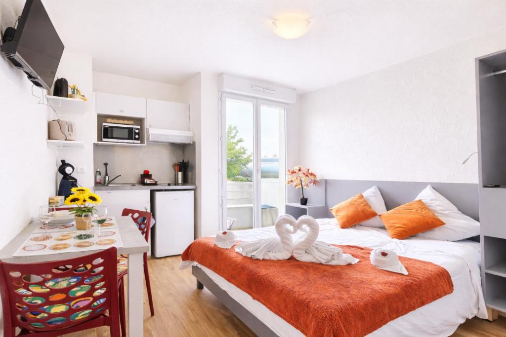 5 Mins to Train Station - Free Parking Space - DisneyLand - Dolce Vita I
