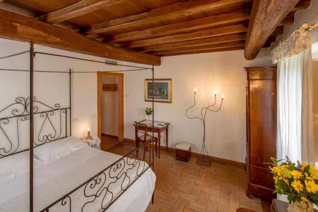 Roccafiore Wine Resort & Spa - Classic Double Room