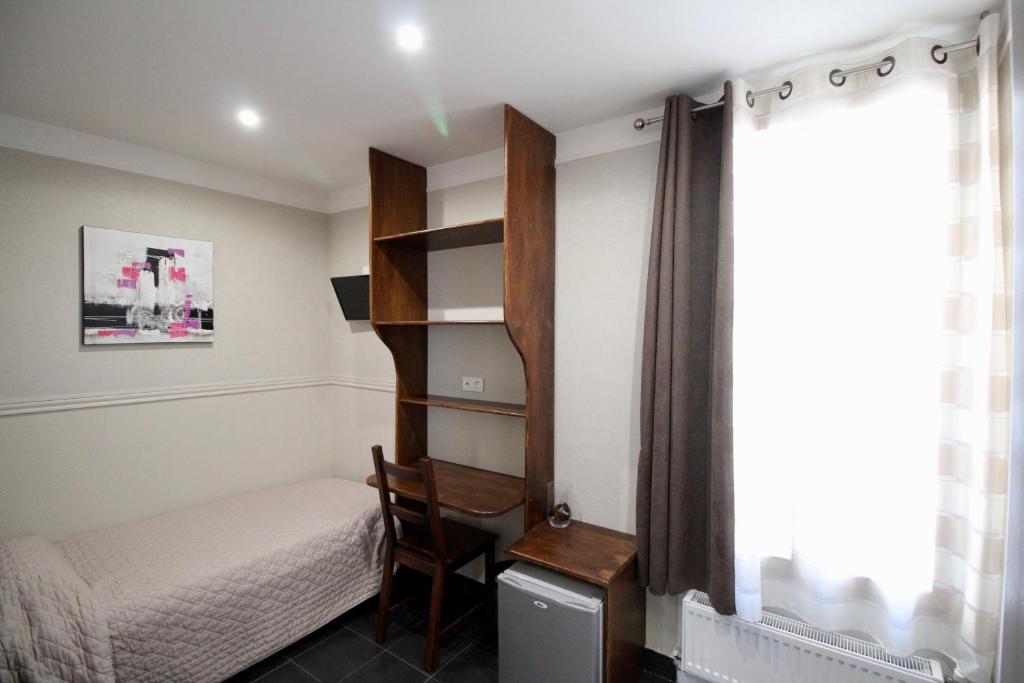 Hotel des Pyrénées - Resim 38