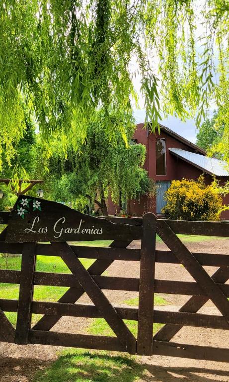 LAS GARDENIAS Cabañas