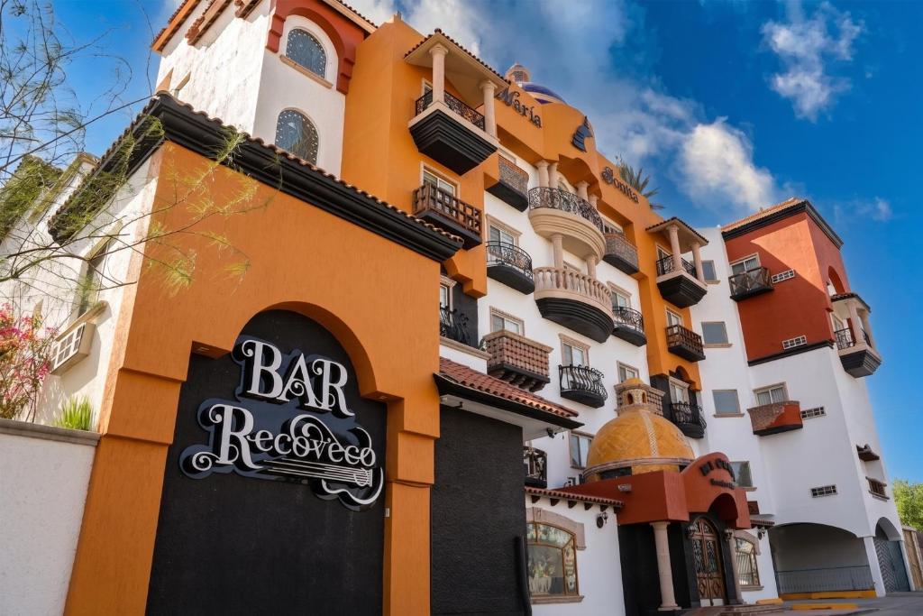 Business Hotel & Suites María Bonita