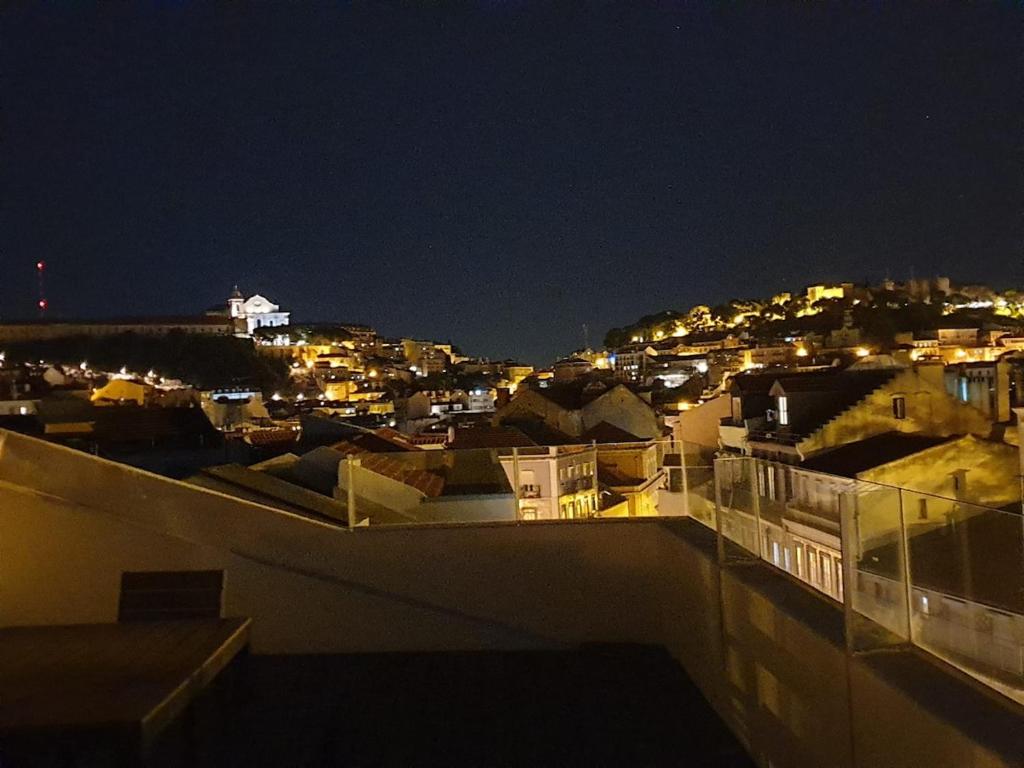 Duplex avec terrasse vue sur castelo sao Jorge