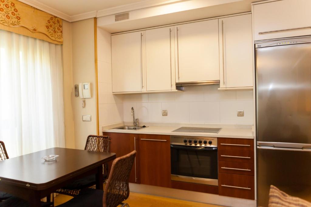 Hotel Sercotel Tres Luces - Estudio (2 Adultos)