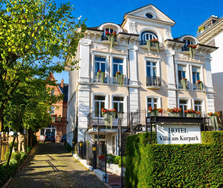 Hotel Villa am Kurpark - Housity