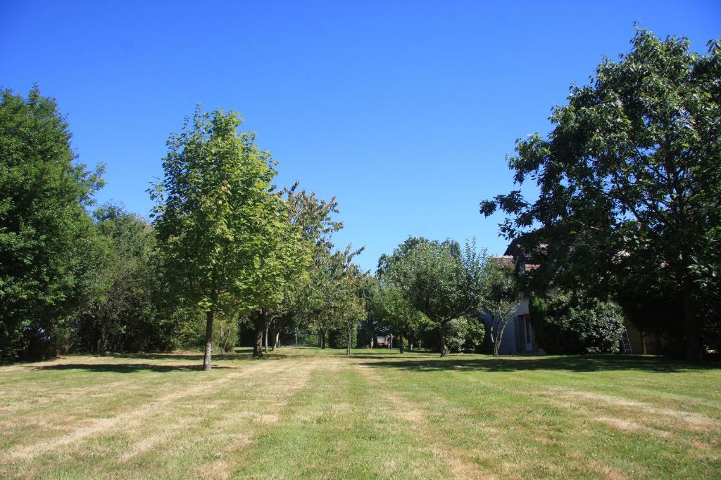 Gallery image of Les Bouts de Rallé Chambre d&#39;Hotes in Sainte-Osmane