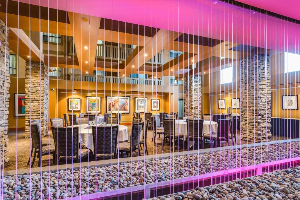 Sawridge Inn and Conference Centre Edmonton South - Resim 40