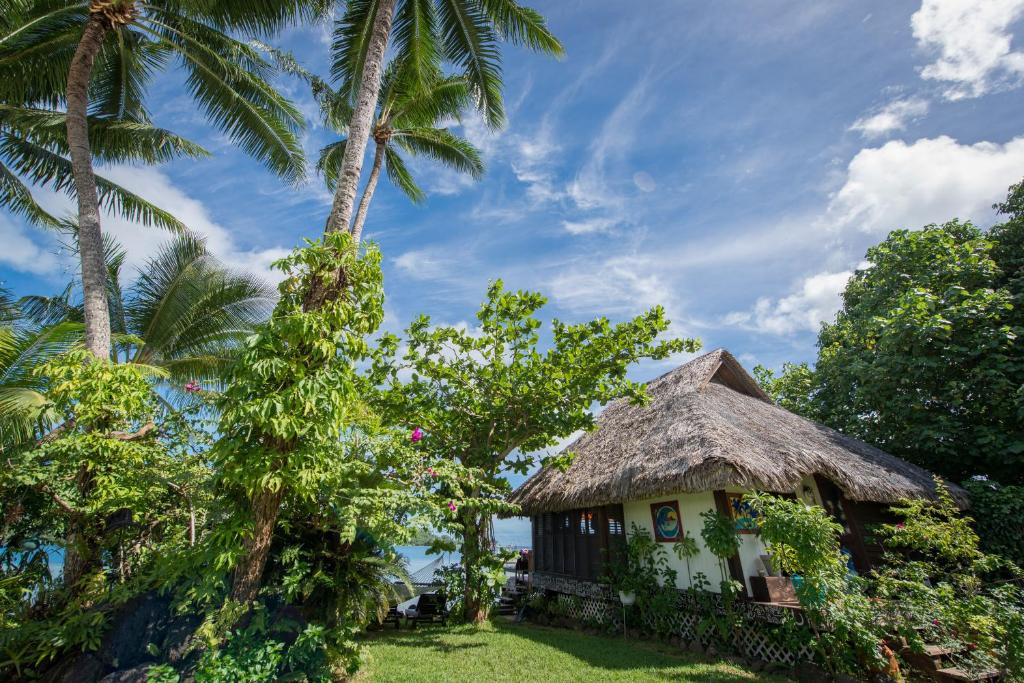 Zahrada ubytování Bora Bora Bungalove