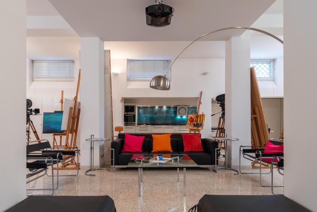 Artist Loft Via Cirene - Design, Comfort e WiFi