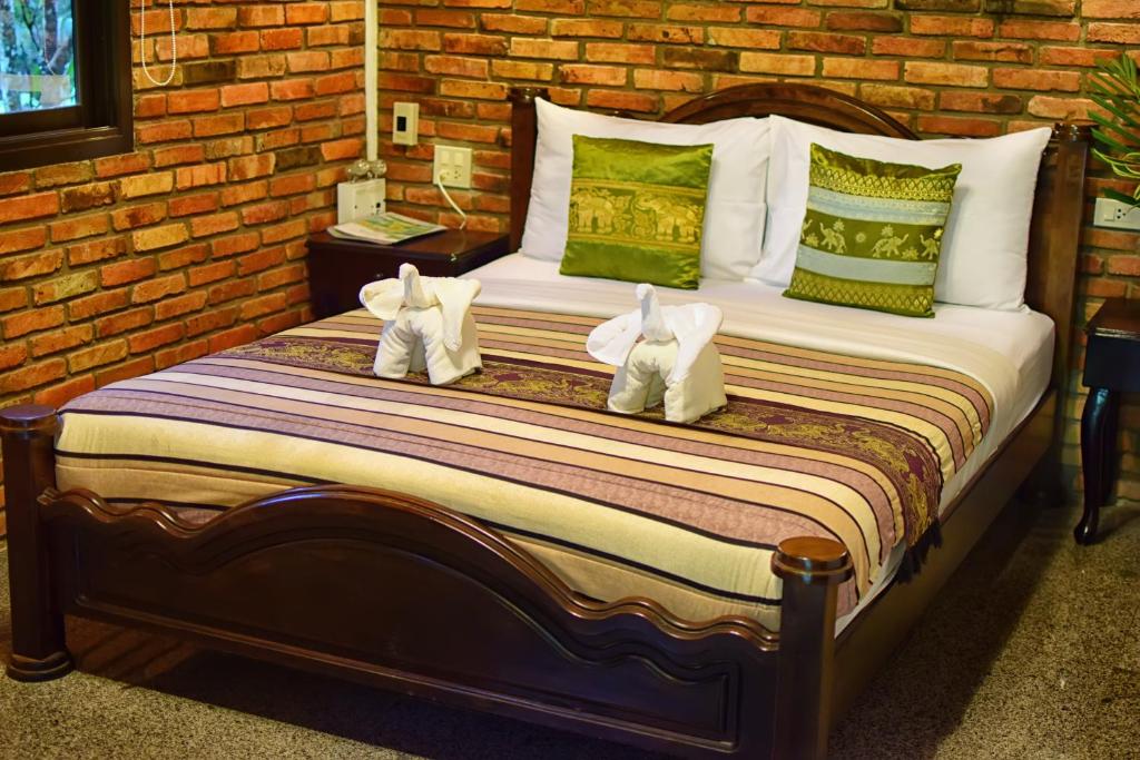 Hotel Khaosok and Spa - 1