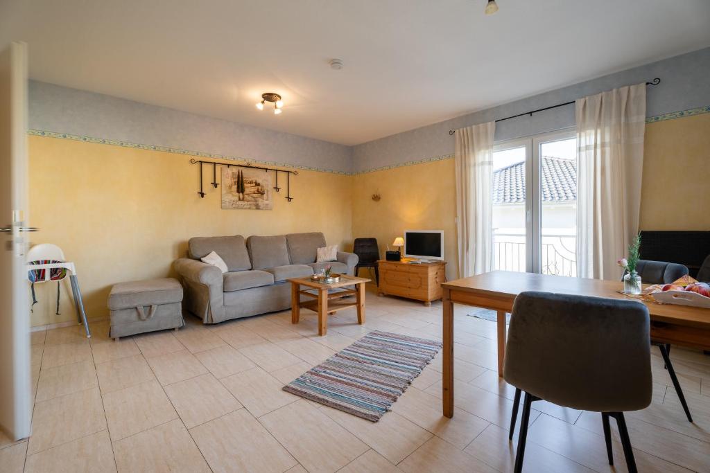 a Casa Mia by Kamelu - Superior One-Bedroom Apartment With Balcony